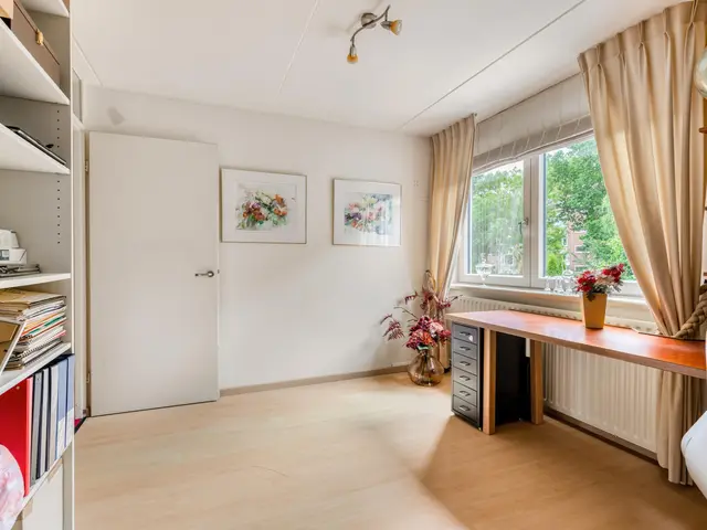 Doornenburg 42, HEEMSKERK