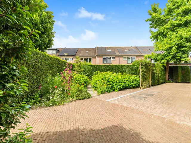 Doornenburg 42, HEEMSKERK