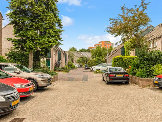 Doornenburg 42, HEEMSKERK