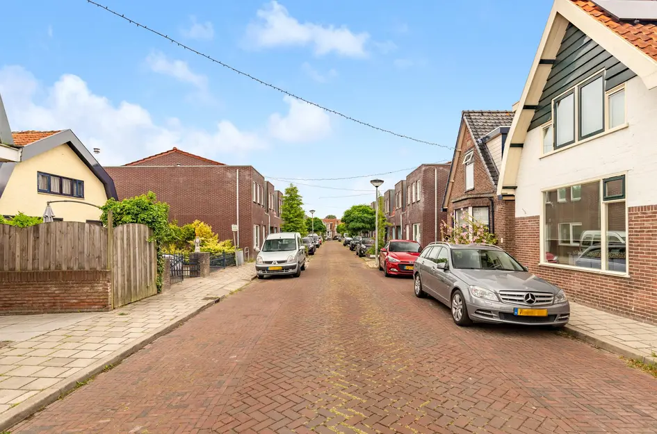 Oosterstraat 38
