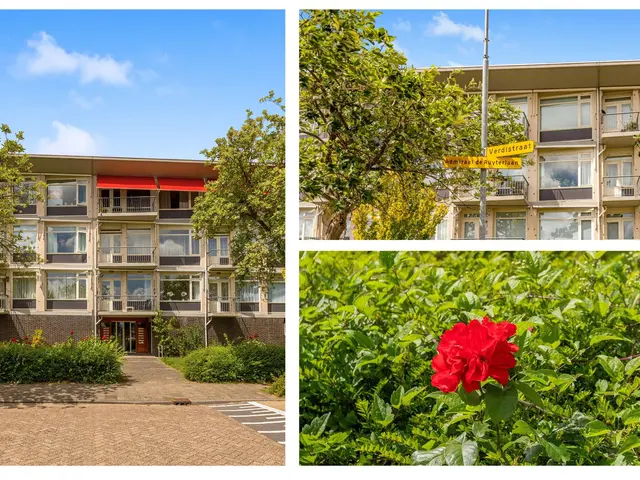 Admiraal de Ruyterlaan 20, CASTRICUM