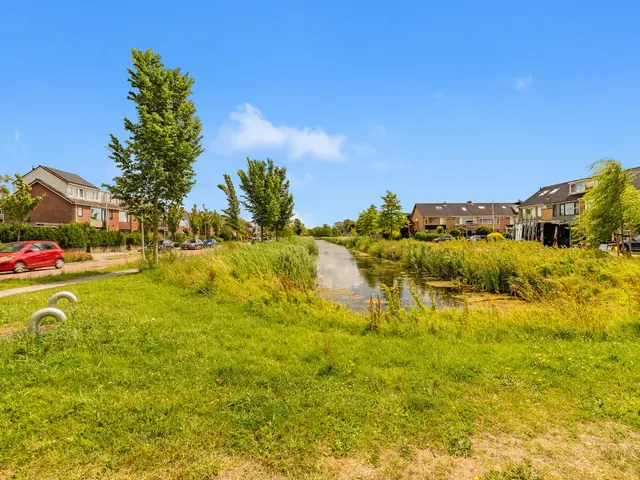 Admiraal de Ruyterlaan 20, CASTRICUM