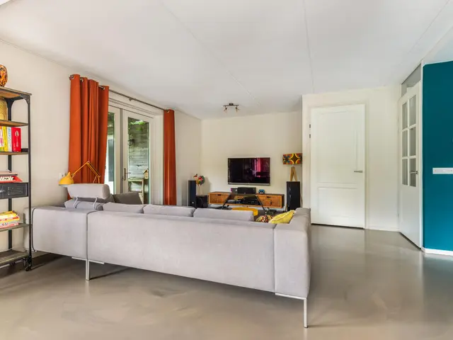 Hemelboog Binnen 37, HEERHUGOWAARD