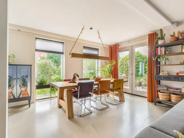 Hemelboog Binnen 37, HEERHUGOWAARD