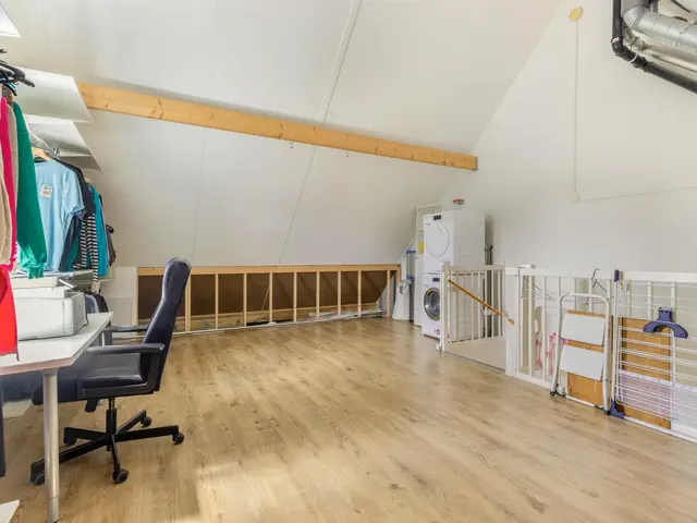 Hemelboog Binnen 37, HEERHUGOWAARD
