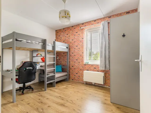 Hemelboog Binnen 37, HEERHUGOWAARD