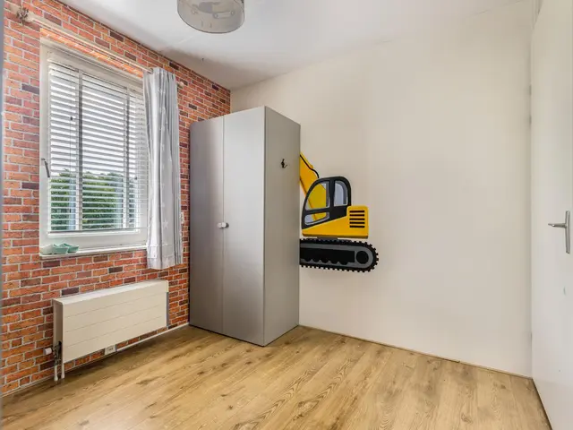 Hemelboog Binnen 37, HEERHUGOWAARD