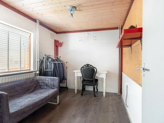 Karshoffstraat 10, HEEMSKERK