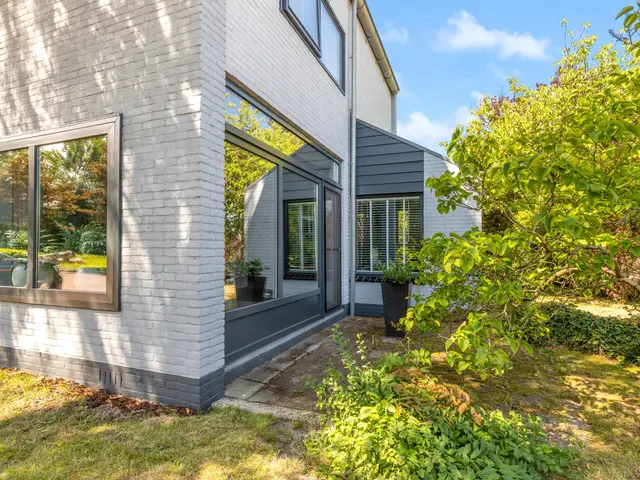 Karshoffstraat 10, HEEMSKERK