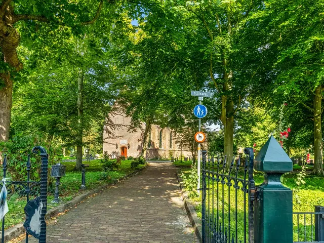 Slotweg 4, EGMOND AAN DEN HOEF