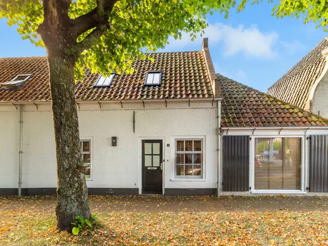 Slotweg 4, EGMOND AAN DEN HOEF