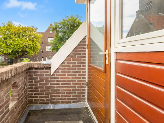 Arendsweg 63, BEVERWIJK