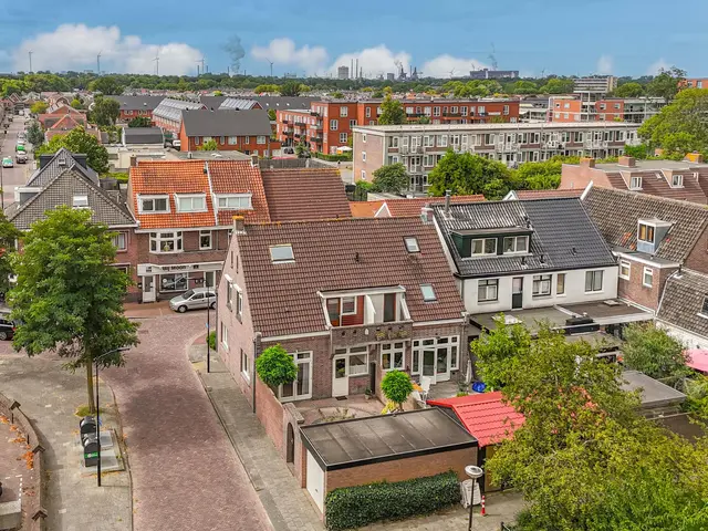 Arendsweg 63, BEVERWIJK