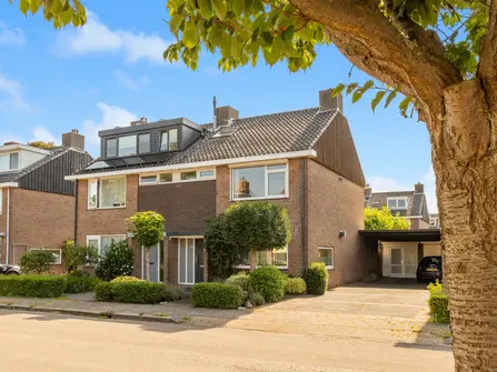 Bijlacker 4
