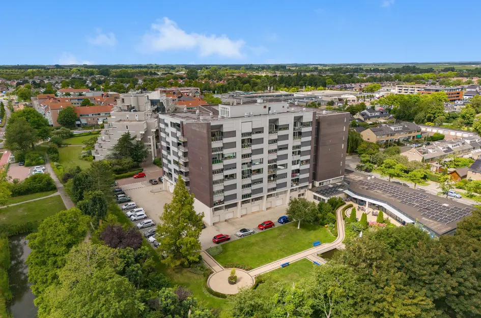 Sans Souci 90