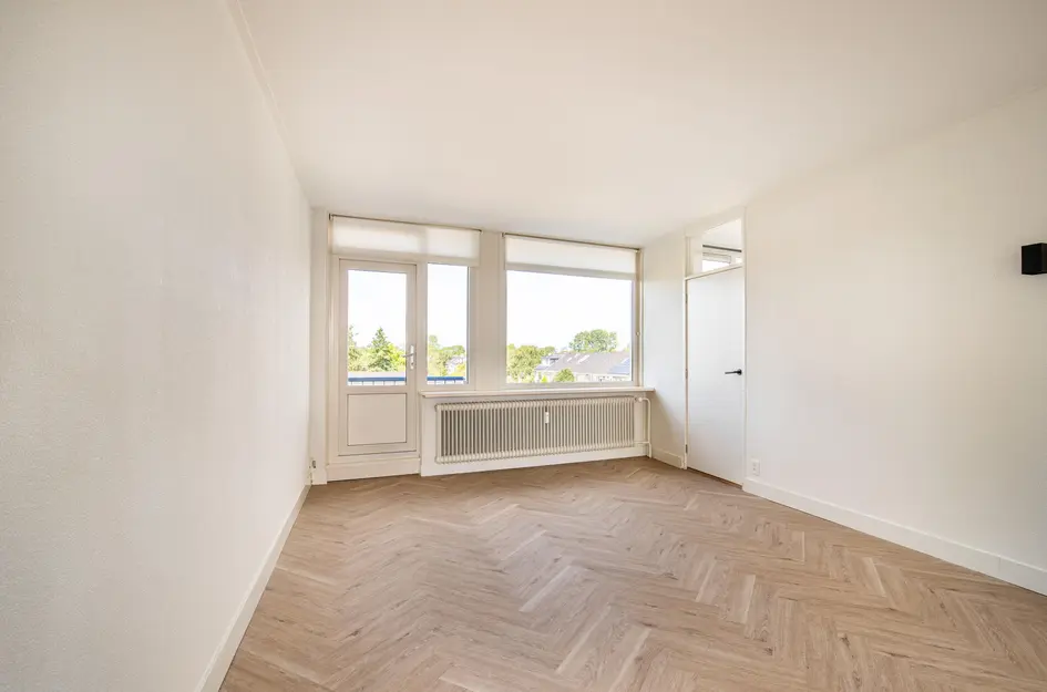 Admiraal de Ruyterlaan 11