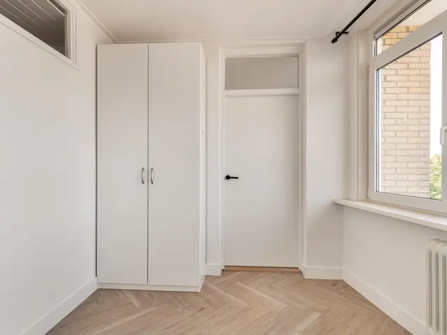 Admiraal de Ruyterlaan 11, CASTRICUM