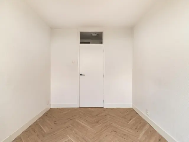 Admiraal de Ruyterlaan 11, CASTRICUM