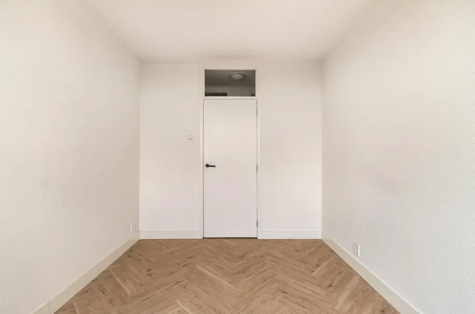 Admiraal de Ruyterlaan 11