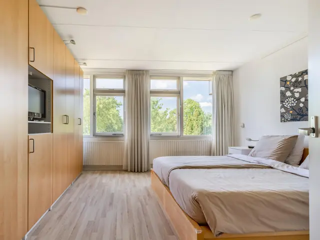 Paltrokstraat 11, UITGEEST