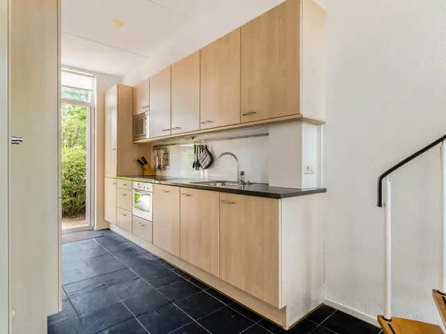 Paltrokstraat 11, UITGEEST