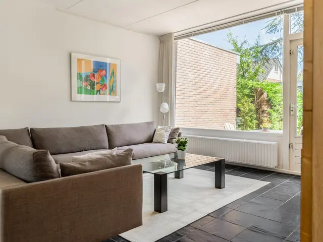 Paltrokstraat 11, UITGEEST