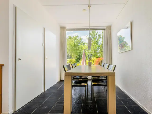 Paltrokstraat 11, UITGEEST