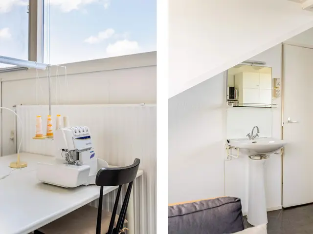 Paltrokstraat 11, UITGEEST