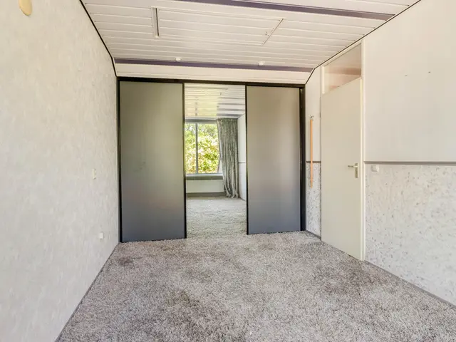De Cnollenbijter 12, UITGEEST