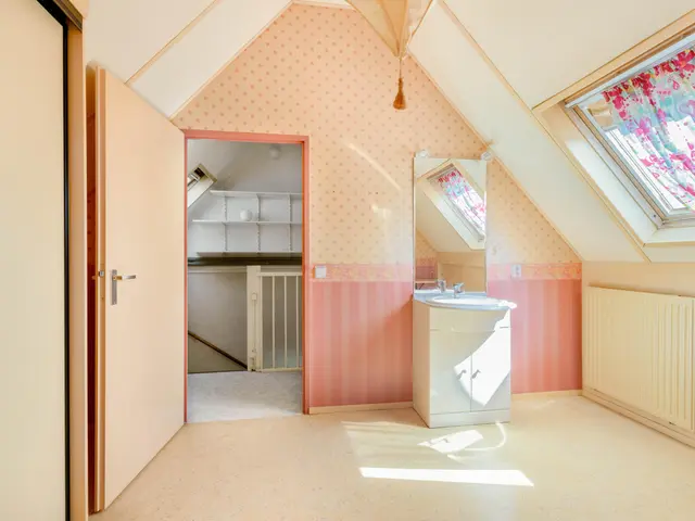 De Cnollenbijter 12, UITGEEST
