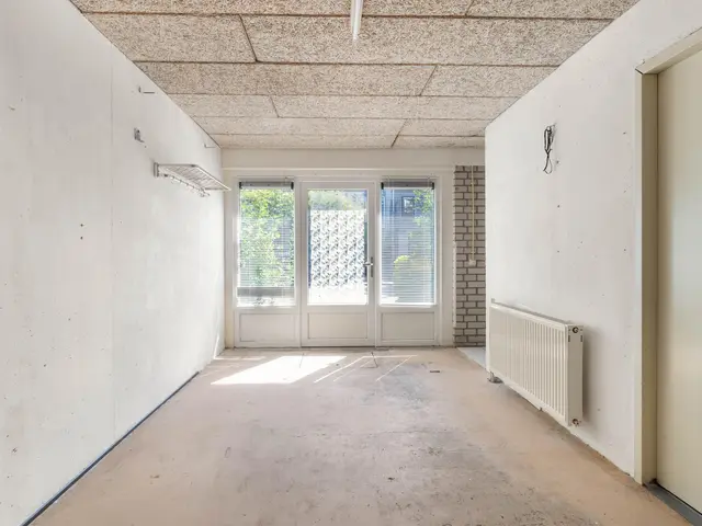 De Cnollenbijter 12, UITGEEST