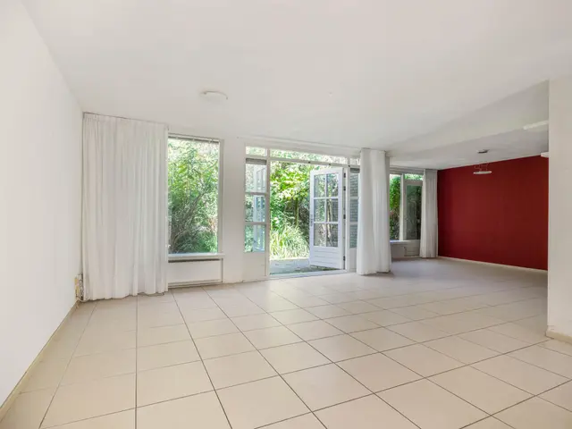 De Cnollenbijter 12, UITGEEST