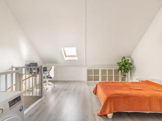 Paardenkamplaan 17, UITGEEST