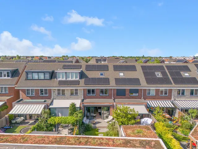 Paardenkamplaan 17, UITGEEST