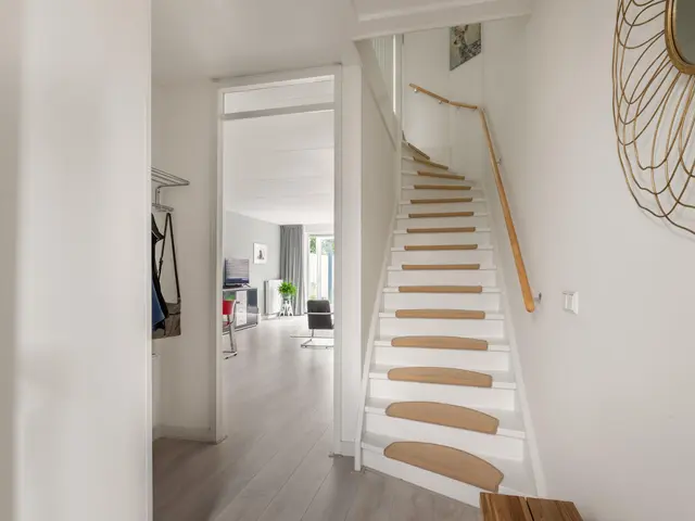 De Houtwal 20a, HEILOO