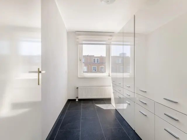 Neckarstraat 10, BEVERWIJK