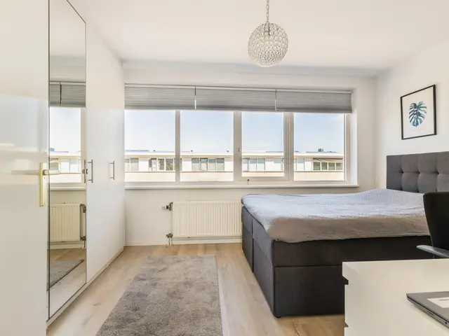 Neckarstraat 10, BEVERWIJK