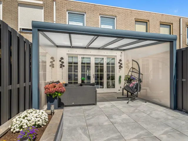 Neckarstraat 10, BEVERWIJK