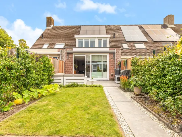 Bosrank 28, HEILOO