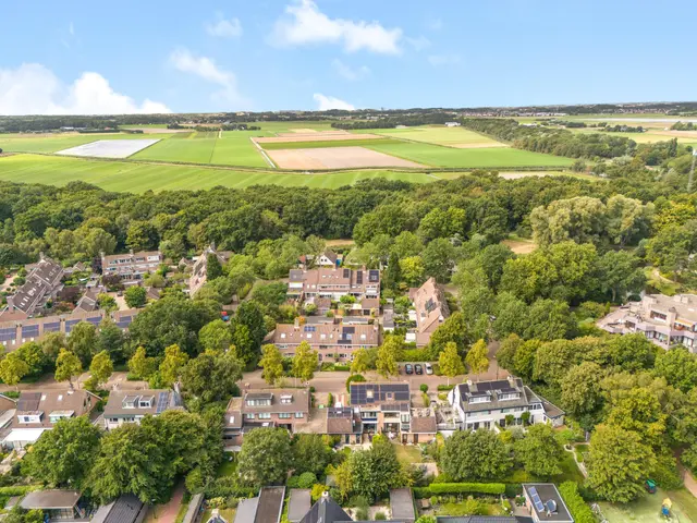 Bosrank 28, HEILOO