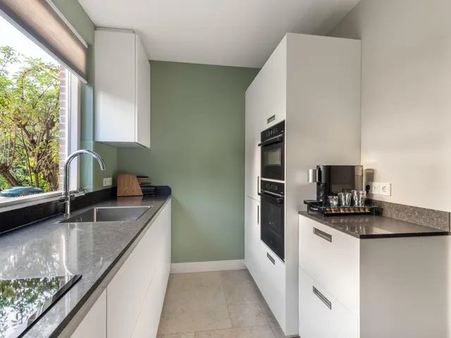 Bosrank 28, HEILOO