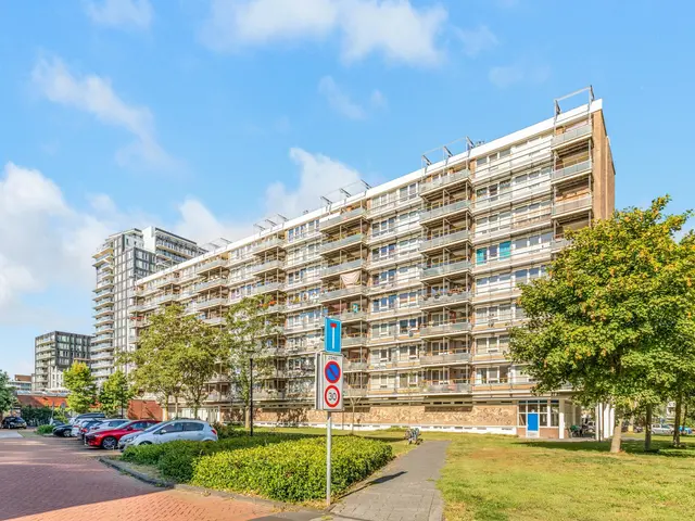 Plesmanweg 407, BEVERWIJK