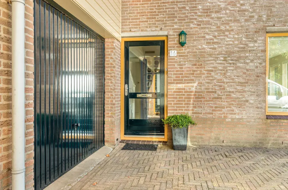 Mary Zeldenrust-Noordanusstraat 16