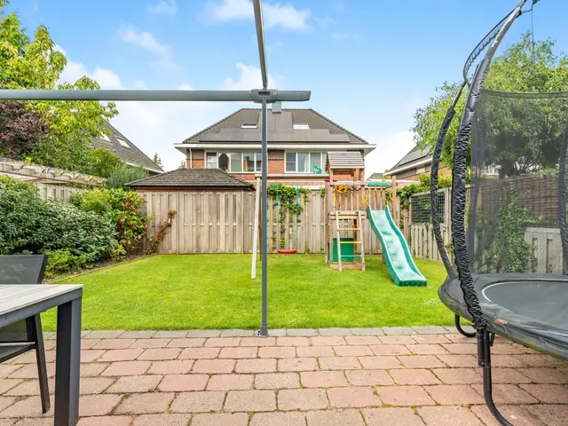 Aan de Kromme Sloot 54, UITGEEST