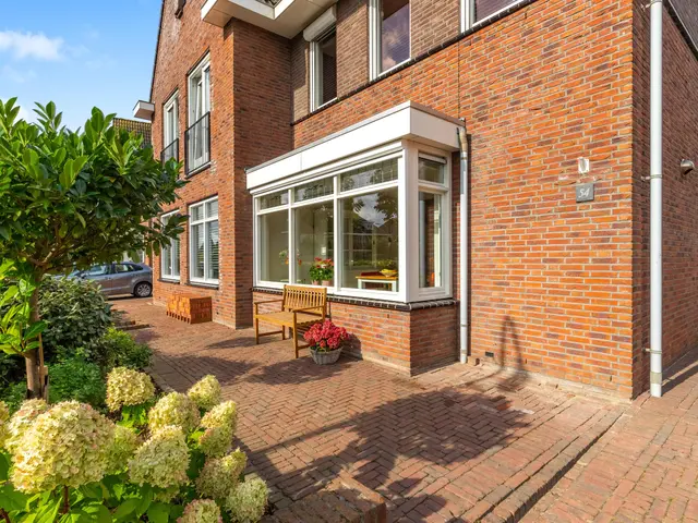 Aan de Kromme Sloot 54, UITGEEST