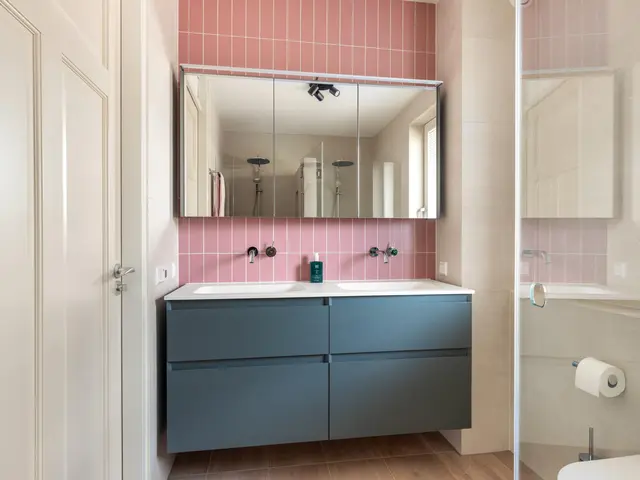 Aan de Kromme Sloot 54, UITGEEST