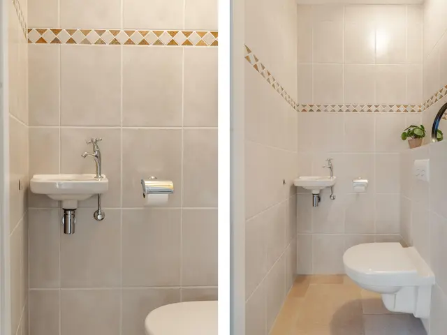 Aan de Kromme Sloot 54, UITGEEST