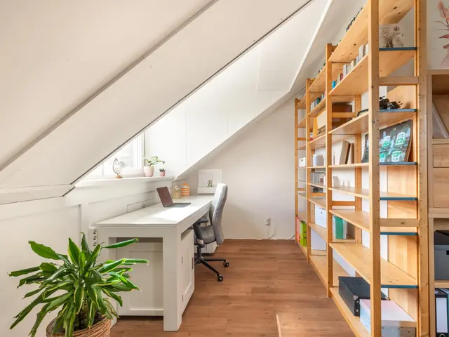 Aan de Kromme Sloot 54, UITGEEST