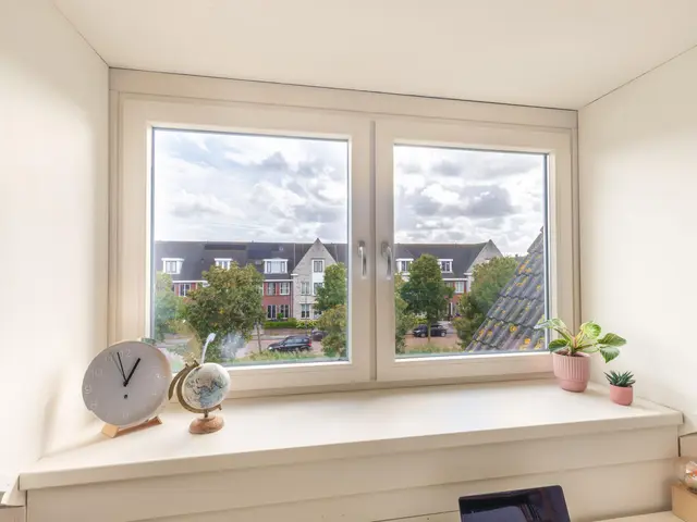 Aan de Kromme Sloot 54, UITGEEST