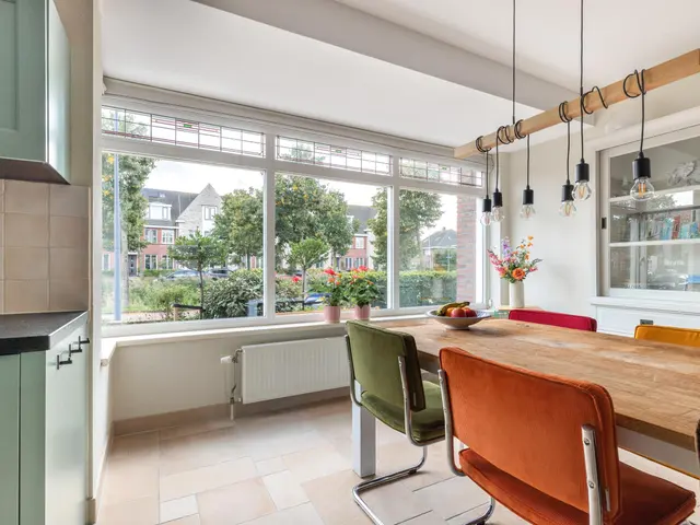 Aan de Kromme Sloot 54, UITGEEST